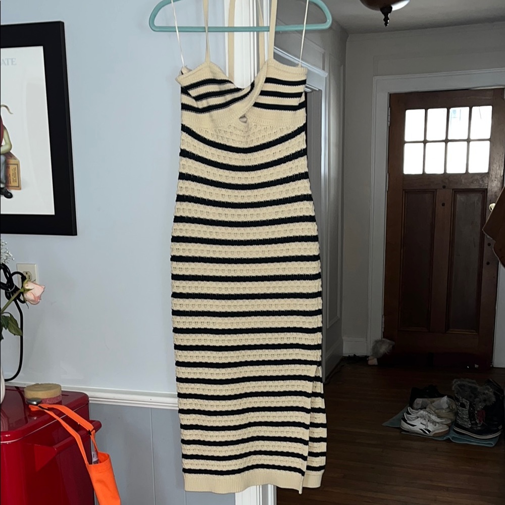 House of Harlow 1960 halter Cream and Black Dress NWOT